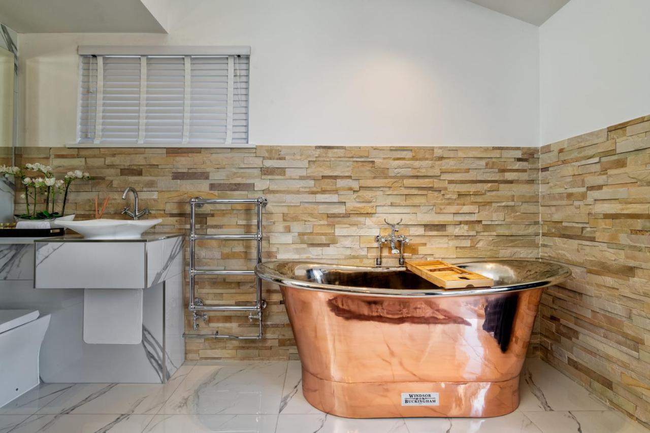 Relax In Super Size Copper Tub - 2 Bedroom Villa 因弗内斯 外观 照片